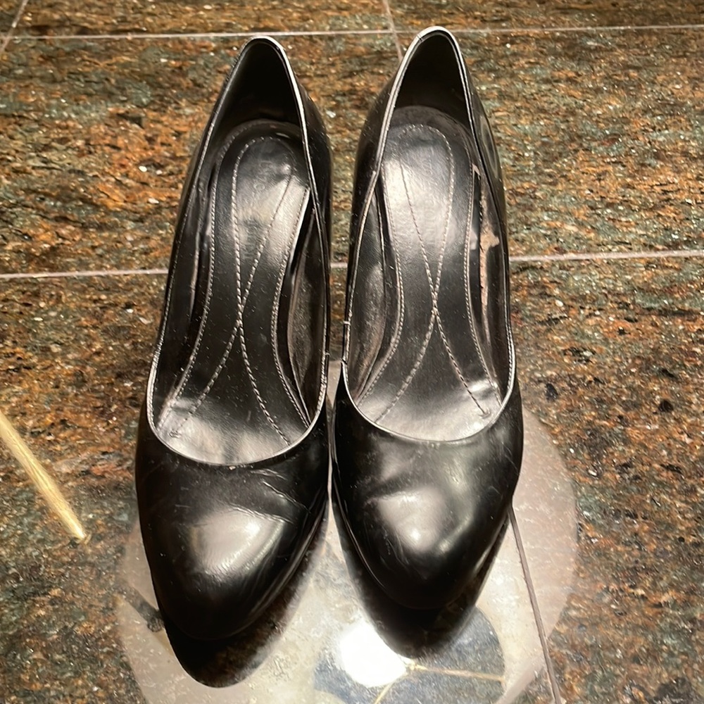 Enzo Angioloni, size 7.5